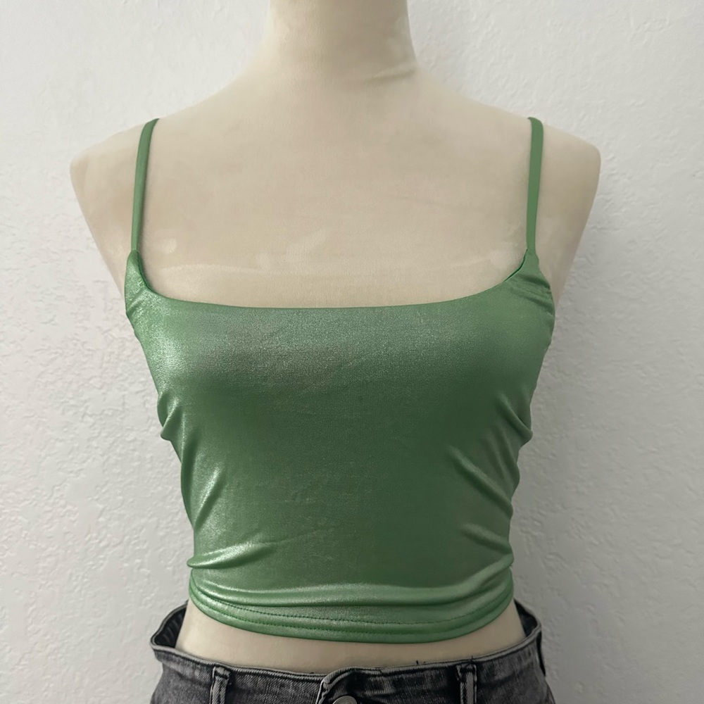 Green Windsor Crop-Top